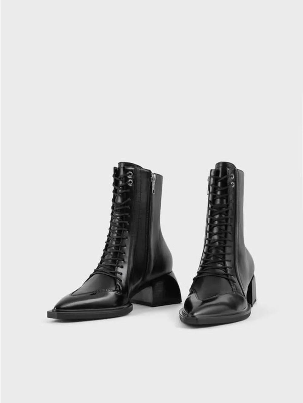 Vagabond Vivian Black Lace-Up Pointed Ankle Boots with Side Zip - Picture 2 of 8